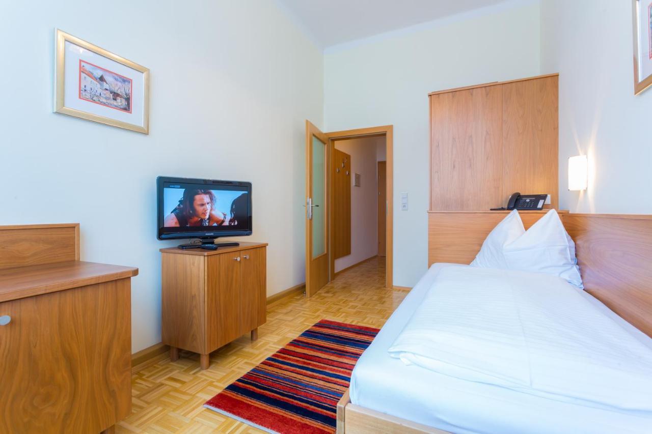 Hotel Kindler 2,0 Self-Check-In Leoben  Extérieur photo