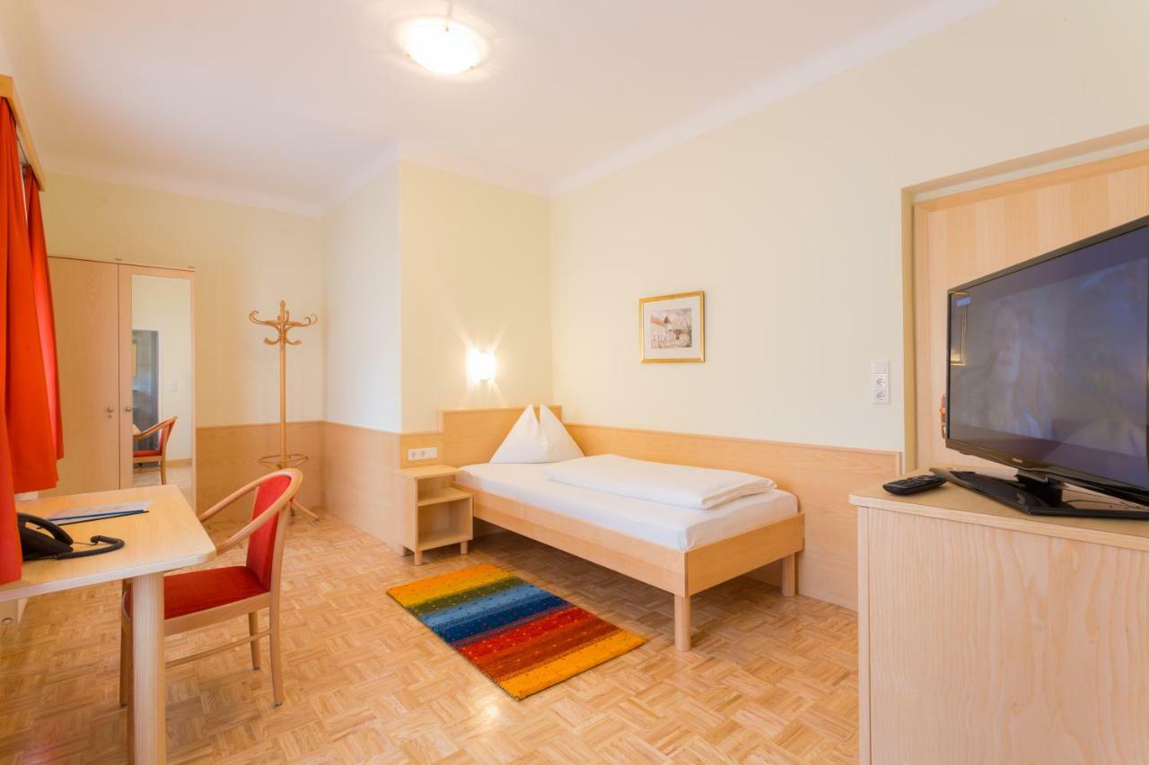 Hotel Kindler 2,0 Self-Check-In Leoben  Extérieur photo